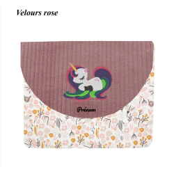 Pochette carnet de santé licorne