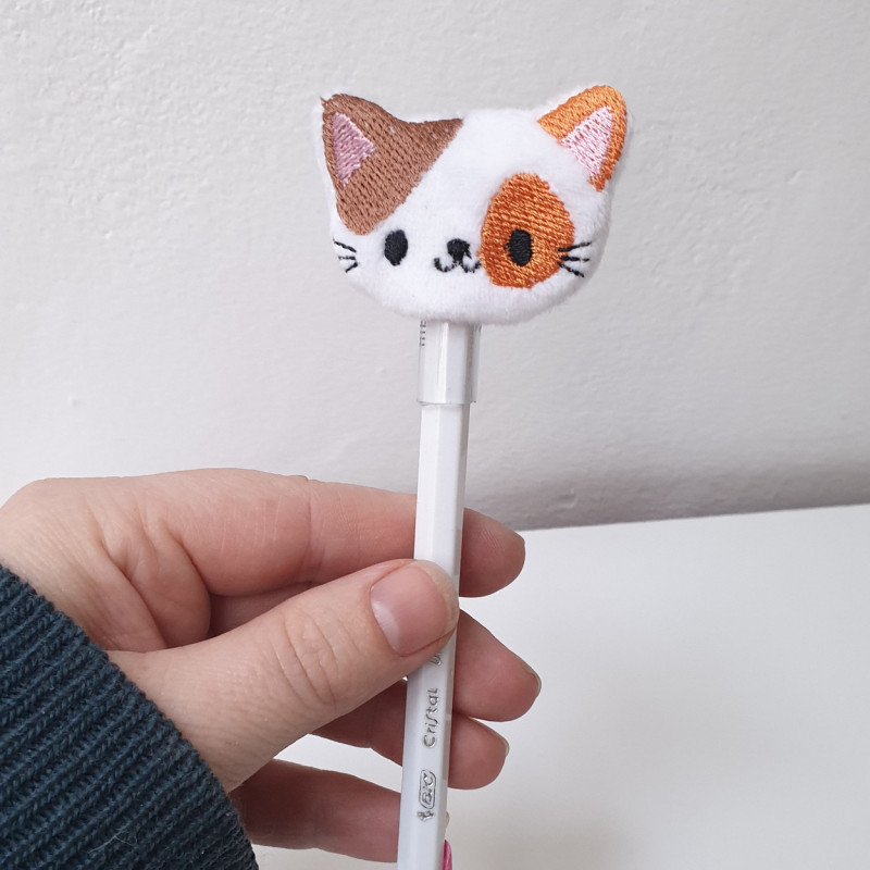 Embouts de crayons chats