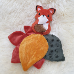 Doudou renard roux feuille érable