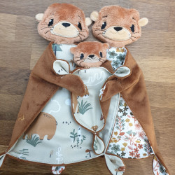 Duos de doudous loutres aide à la séparation