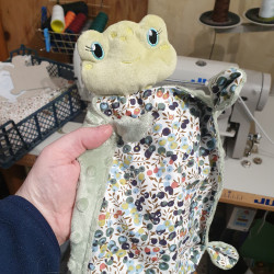 Doudou grenouille