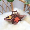 Doudou plat hibou brodé de feuilles fabriqué en Provence