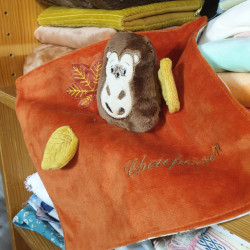 Doudou hérisson artisanal cousu en Luberon