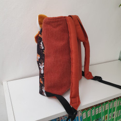 Sac à dos coulissant renard roux enfant crèche et maternelle personnalisable prénom brodé fabriqué en Provence